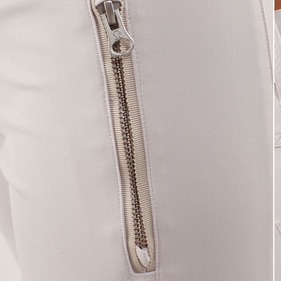 🌸Spring Sale 50% Off🌸 Lululemon Out & About Pant Dune - Picture 6 of 16